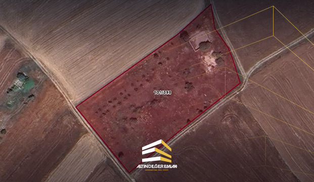 Land for Sale in Arnavutköy Hacımaşlı, Suitable for Residential/Commercial Permit